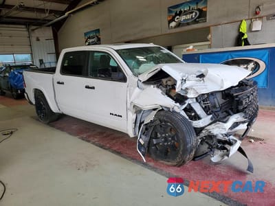 Czwarte zdjęcie samochodu z boku: 2026 RAM 1500 VIN:1C6SRFFP5TN157964 - miniatura