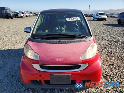 Piąte zdjęcie samochodu w środku: 2009 SMART FORTWO PURE VIN:WMEEJ31X09K331860 - miniatura