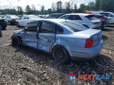 Drugie zdjęcie samochodu z przodu: 1999 VOLKSWAGEN PASSAT GLS VIN:WVWMA63B7XE173364 - miniatura
