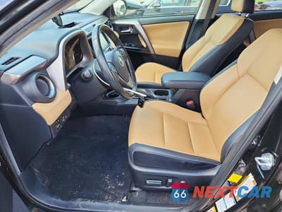 Zdjęcie 7 z 13 samochodu: 2018 TOYOTA RAV4 HV LIMITED VIN:JTMDJREVXJD228248 - miniatura