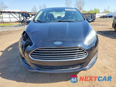 Piąte zdjęcie samochodu w środku: 2018 FORD FIESTA S VIN:3FADP4AJ8JM119818 - miniatura