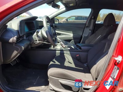 Zdjęcie 7 z 13 samochodu: 2025 HYUNDAI ELANTRA SEL SPORT VIN:KMHLM4DG7SU934678 - miniatura
