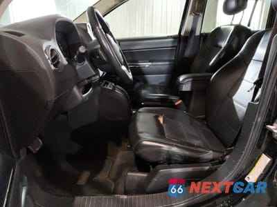 Zdjęcie 7 z 13 samochodu: 2012 JEEP COMPASS LIMITED VIN:1C4NJCCB4CD718956 - miniatura