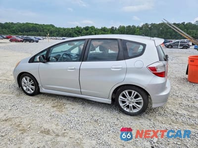 Drugie zdjęcie samochodu z przodu: 2011 HONDA FIT SPORT VIN:JHMGE8H52BC002993 - miniatura