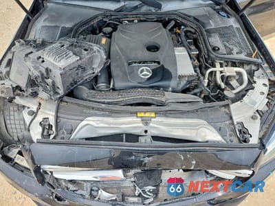 Zdjęcie 11 z 12 samochodu: 2017 MERCEDES-BENZ C 300 VIN:55SWF4JB4HU183107 - miniatura