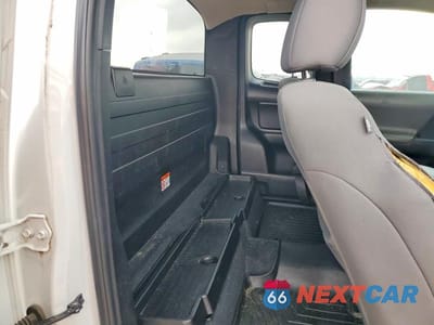 Zdjęcie 10 z 12 samochodu: 2023 TOYOTA TACOMA SR VIN:3TYRX5GN6PT082328 - miniatura