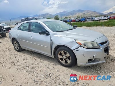 Czwarte zdjęcie samochodu z boku: 2015 CHEVROLET MALIBU LS VIN:1G11B5SL1FU120029 - miniatura