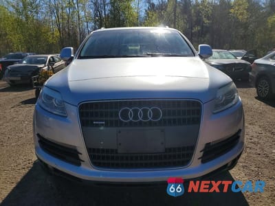 Piąte zdjęcie samochodu w środku: 2007 AUDI Q7 3.6 QUATTRO PREMIUM VIN:WA1BY74L37D086268 - miniatura