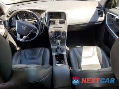 Zdjęcie 8 z 12 samochodu: 2016 VOLVO XC60 T5 PREMIER VIN:YV440MDK5G2790718 - miniatura