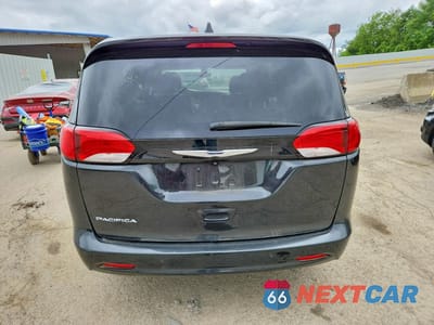 Zdjęcie 6 z 14 samochodu: 2017 CHRYSLER PACIFICA TOURING VIN:2C4RC1DG1HR516431 - miniatura