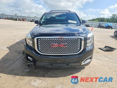 Piąte zdjęcie samochodu w środku: 2017 GMC YUKON DENALI VIN:1GKS2CKJ0HR383167 - miniatura
