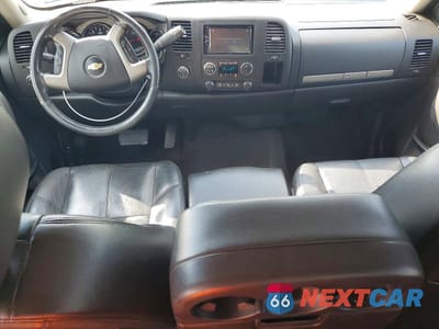 Zdjęcie 8 z 12 samochodu: 2012 CHEVROLET SILVERADO K1500 LT VIN:3GCPKSE74CG159713 - miniatura