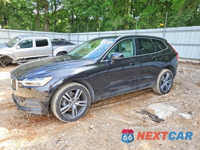 2018 VOLVO XC60 T5 MOMENTUM YV4102RK2J1090510 - główne zdjęcie licytacji z USA - miniatura