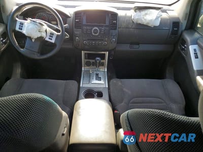 Zdjęcie 8 z 13 samochodu: 2011 NISSAN PATHFINDER S VIN:5N1AR1NN8BC632777 - miniatura