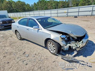 Czwarte zdjęcie samochodu z boku: 2002 LEXUS ES 300 VIN:JTHBF30G525031612 - miniatura