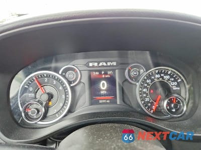 Zdjęcie 9 z 12 samochodu: 2023 RAM 1500 BIG HORN VIN:1C6RRFBGXPN555195 - miniatura