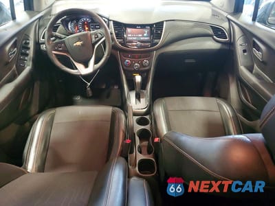 Zdjęcie 8 z 13 samochodu: 2017 CHEVROLET TRAX 1LT VIN:3GNCJPSB7HL261715 - miniatura