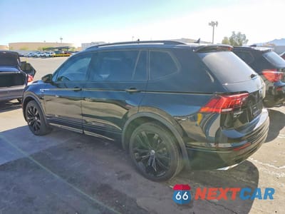 Drugie zdjęcie samochodu z przodu: 2021 VOLKSWAGEN TIGUAN SE VIN:3VV3B7AX9MM049410 - miniatura