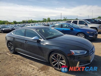 Czwarte zdjęcie samochodu z boku: 2018 AUDI S5 PRESTIGE VIN:WAUC4CF52JA062224 - miniatura