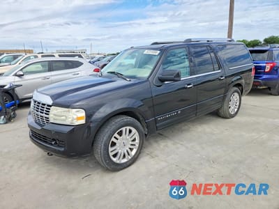 2011 LINCOLN NAVIGATOR L 5LMJJ3H5XBEJ06733 - główne zdjęcie licytacji z USA - miniatura