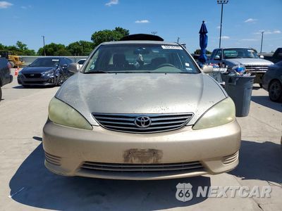 Zdjęcie 9 z 22 samochodu: 2005 TOYOTA CAMRY LE VIN:4T1BE32K75U386048 - miniatura