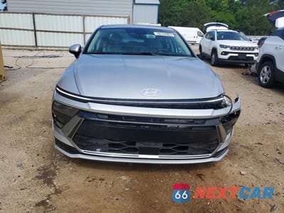 Piąte zdjęcie samochodu w środku: 2025 HYUNDAI SONATA SEL VIN:KMHL64JA1SA497711 - miniatura