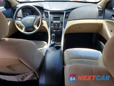 Zdjęcie 8 z 12 samochodu: 2014 HYUNDAI SONATA GLS VIN:5NPEB4AC3EH886762 - miniatura