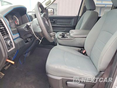 Zdjęcie 7 z 12 samochodu: 2017 RAM 1500 ST VIN:1C6RR7FT1HS702780 - miniatura