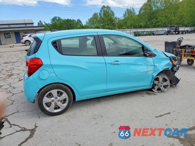 Trzecie zdjęcie samochodu z tyłu: 2021 CHEVROLET SPARK LS VIN:KL8CB6SA3MC714704 - miniatura