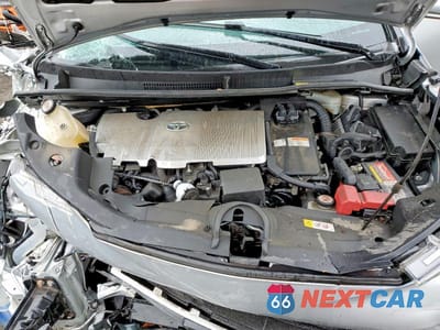 Zdjęcie 11 z 12 samochodu: 2017 TOYOTA PRIUS TWO VIN:JTDKBRFU6H3034617 - miniatura