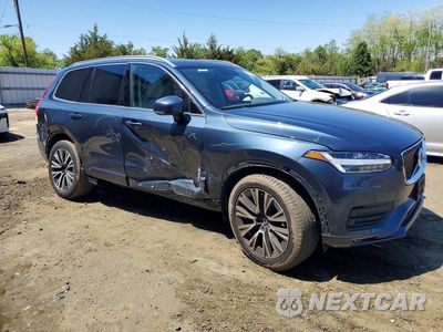 Czwarte zdjęcie samochodu z boku: 2022 VOLVO XC90 T6 MOMENTUM VIN:YV4A22PK2N1775870 - miniatura