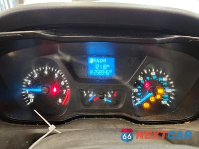 Zdjęcie 9 z 13 samochodu: 2017 FORD TRANSIT T-150 VIN:1FTYE2CM5HKA12336 - miniatura