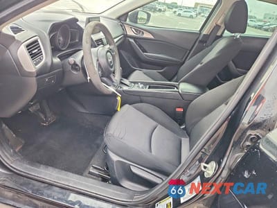 Zdjęcie 7 z 12 samochodu: 2018 MAZDA 3 SPORT VIN:3MZBN1U72JM192220 - miniatura