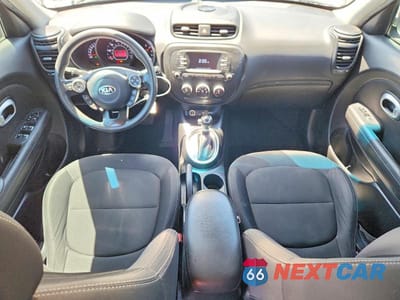 Zdjęcie 8 z 12 samochodu: 2018 KIA SOUL BASE VIN:KNDJN2A26J7610852 - miniatura