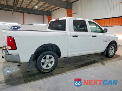 Trzecie zdjęcie samochodu z tyłu: 2019 RAM 1500 CLASSIC TRADESMAN VIN:1C6RR7KT9KS522203 - miniatura
