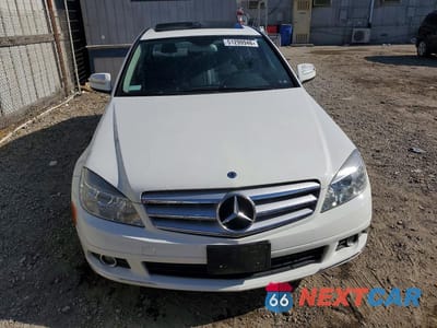 Piąte zdjęcie samochodu w środku: 2009 MERCEDES-BENZ C 300 VIN:WDDGF54X79F241801 - miniatura