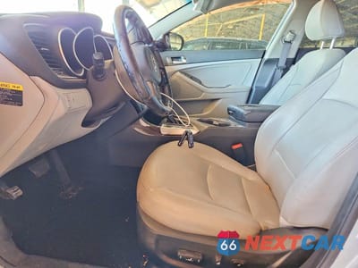 Zdjęcie 7 z 12 samochodu: 2015 KIA OPTIMA EX VIN:5XXGN4A75FG436160 - miniatura