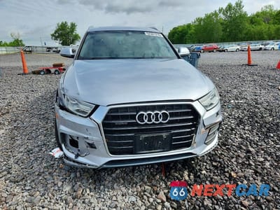 Piąte zdjęcie samochodu w środku: 2017 AUDI Q3 PREMIUM PLUS VIN:WA1JCCFS2HR001058 - miniatura