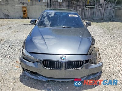 Piąte zdjęcie samochodu w środku: 2014 BMW 325I VIN:WBA3B5C59EP544228 - miniatura
