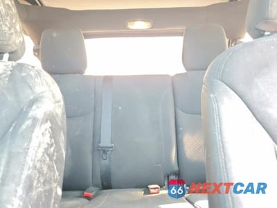 Zdjęcie 10 z 13 samochodu: 2016 JEEP WRANGLER UNLIMITED SPORT VIN:1C4BJWDGXGL204748 - miniatura