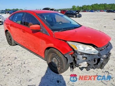 Czwarte zdjęcie samochodu z boku: 2012 FORD FOCUS SE VIN:1FAHP3F26CL241384 - miniatura