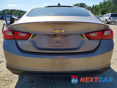 Zdjęcie 6 z 12 samochodu: 2018 CHEVROLET MALIBU LT VIN:1G1ZD5ST5JF126006 - miniatura