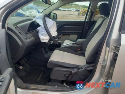 Zdjęcie 7 z 13 samochodu: 2009 DODGE JOURNEY SXT VIN:3D4GG57VX9T230351 - miniatura