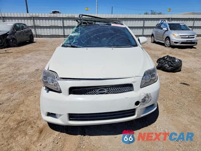 Piąte zdjęcie samochodu w środku: 2010 SCION TC BASE VIN:JTKDE3B71A0318654 - miniatura