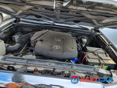 Zdjęcie 11 z 12 samochodu: 2008 TOYOTA TACOMA ACCESS CAB VIN:5TEUU42N48Z479489 - miniatura