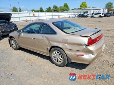 Drugie zdjęcie samochodu z przodu: 2001 HONDA ACCORD EX VIN:1HGCG22561A006072 - miniatura