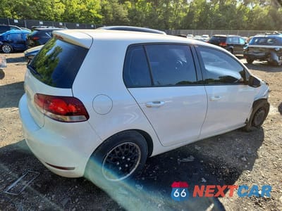 Trzecie zdjęcie samochodu z tyłu: 2010 VOLKSWAGEN GOLF VIN:WVWDB7AJXAW251733 - miniatura