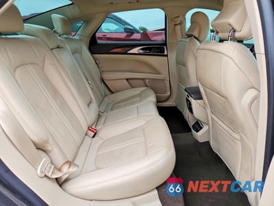 Zdjęcie 10 z 12 samochodu: 2019 LINCOLN MKZ RESERVE II VIN:3LN6L5E9XKR621251 - miniatura