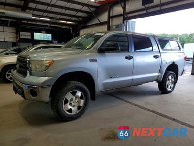 2011 TOYOTA TUNDRA CREWMAX SR5 5TFDY5F18BX187120 - główne zdjęcie licytacji z USA - miniatura