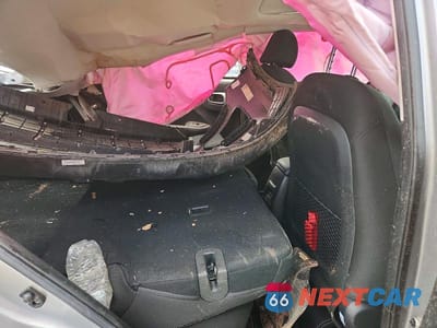 Zdjęcie 10 z 12 samochodu: 2024 HYUNDAI VENUE SEL VIN:KMHRC8A33RU283419 - miniatura